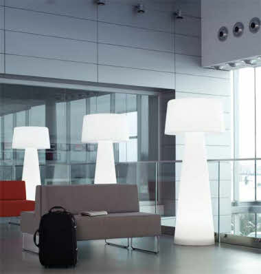 Staande Time-Out vloerlamp kunststof voor binnen en buiten - Pedrali